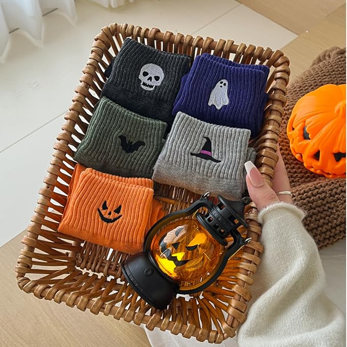 Cozy Halloween Embroidered Crew Socks – 5-Pair Set image 3