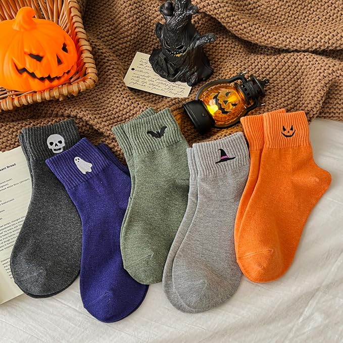 Cozy Halloween Embroidered Crew Socks – 5-Pair Set image 5